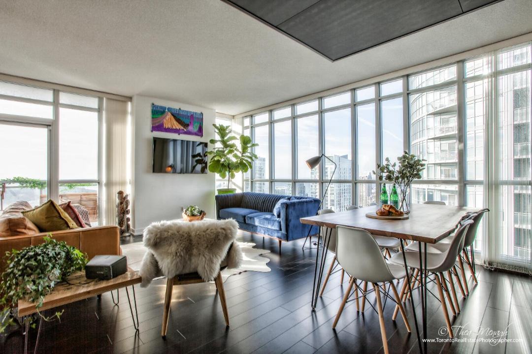 Photo of Livingroom in CityPlace