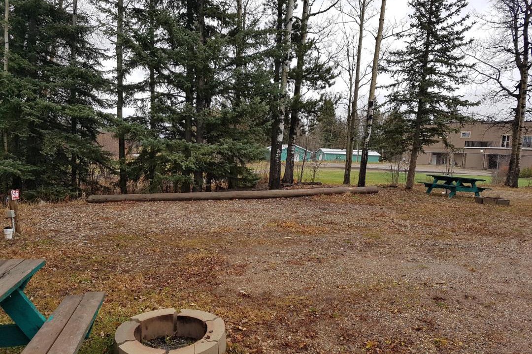 Photo of Others in Edson