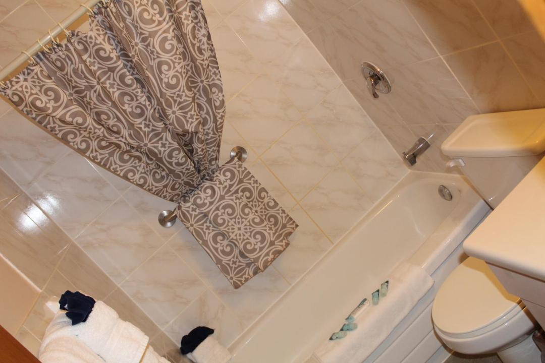 Photo of Bathroom in Wiarton
