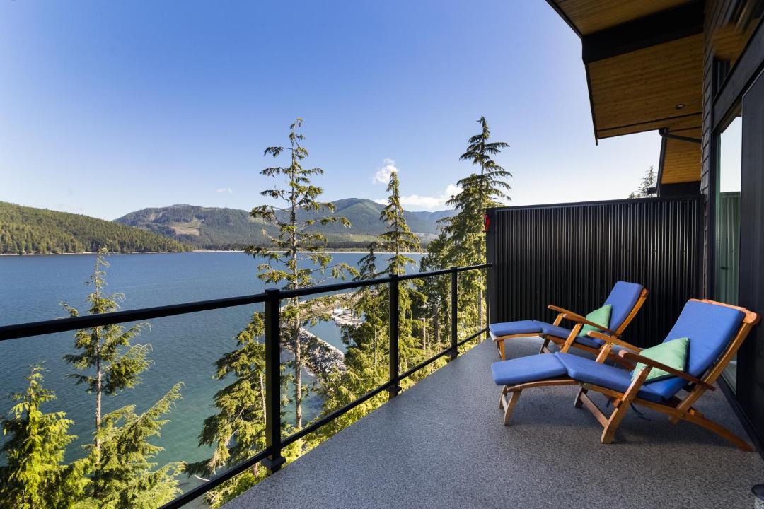 Photo of Patio Balcony in Port Renfrew