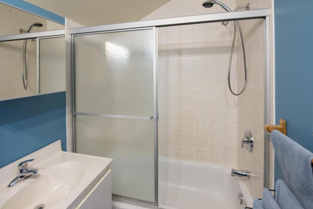 Photo of Bathroom in Saint-Alphonse-Rodriguez