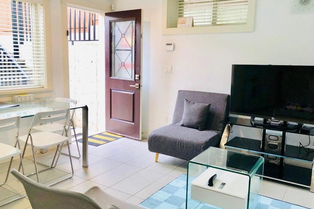 Photo of Livingroom in Marpole