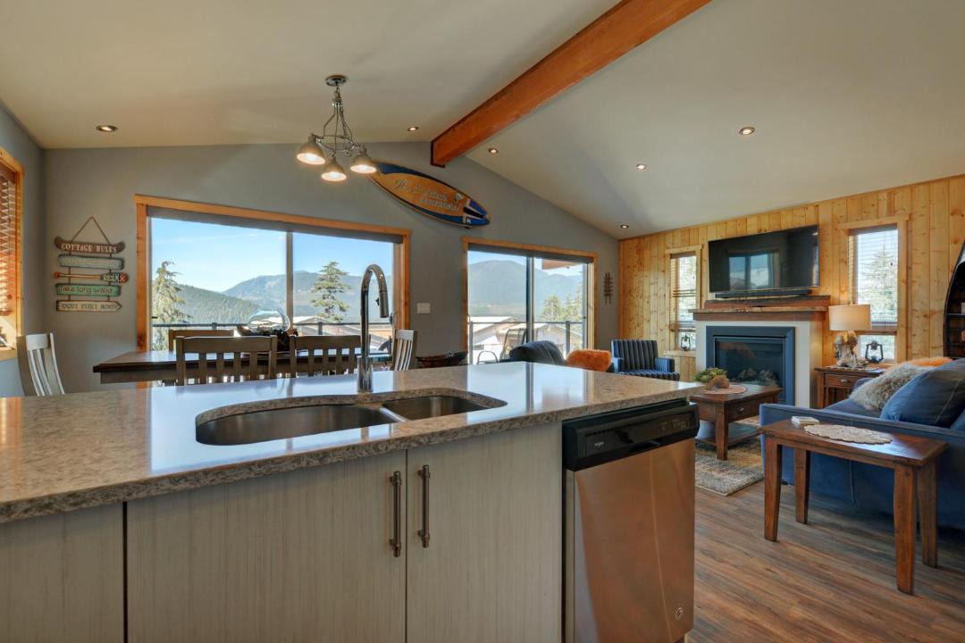 Photo of Kitchen in Port Renfrew