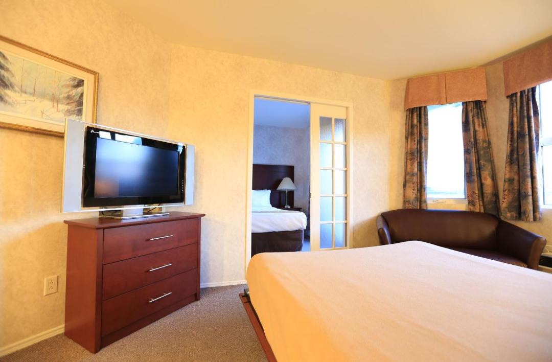 Photo of Bedroom in Ste Anne de Beaupre