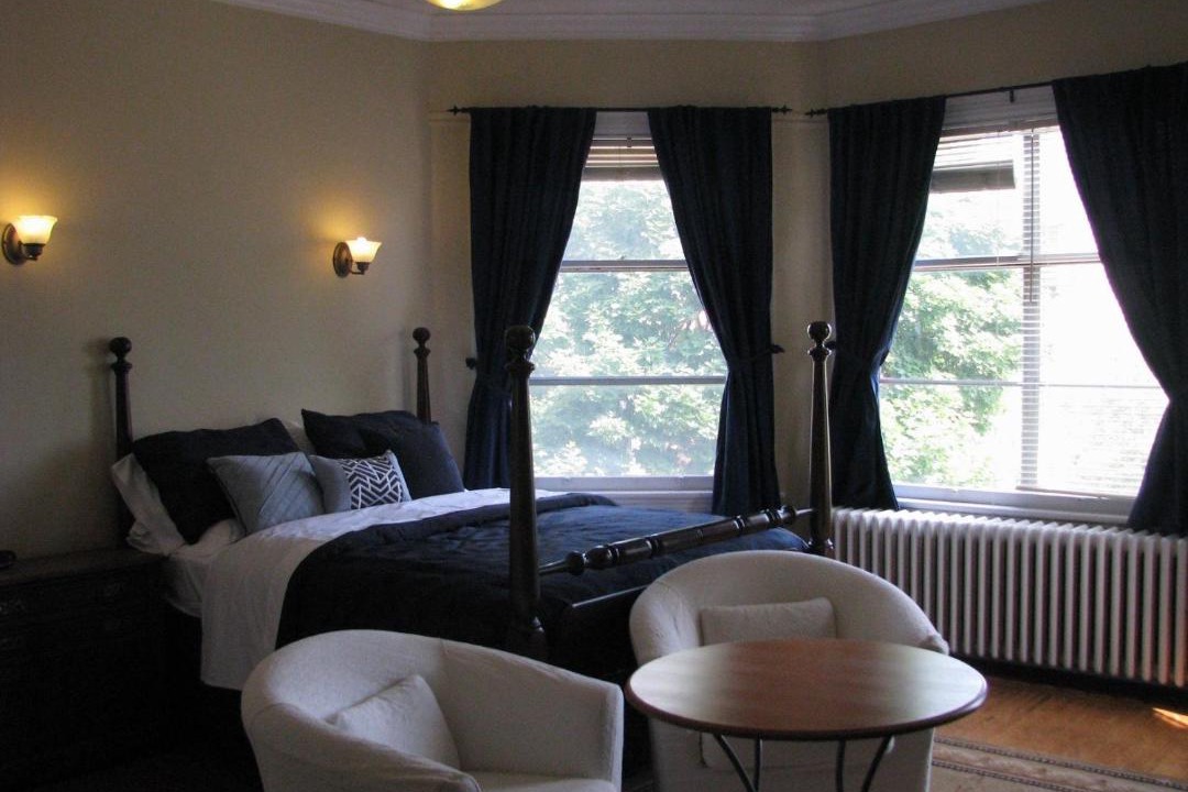 Photo of Livingroom in Hamilton