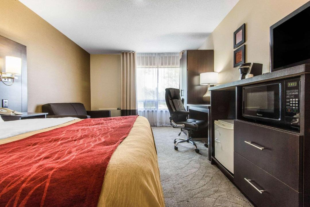 Photo of Bedroom in Owen Sound