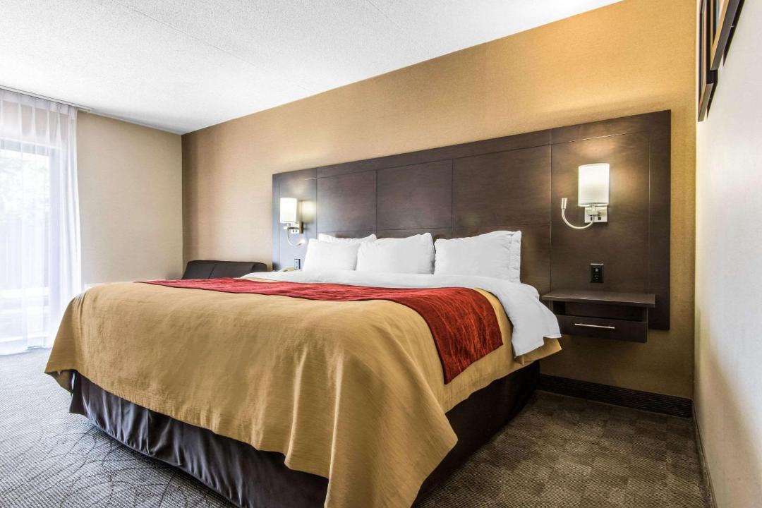 Photo of Bedroom in Owen Sound