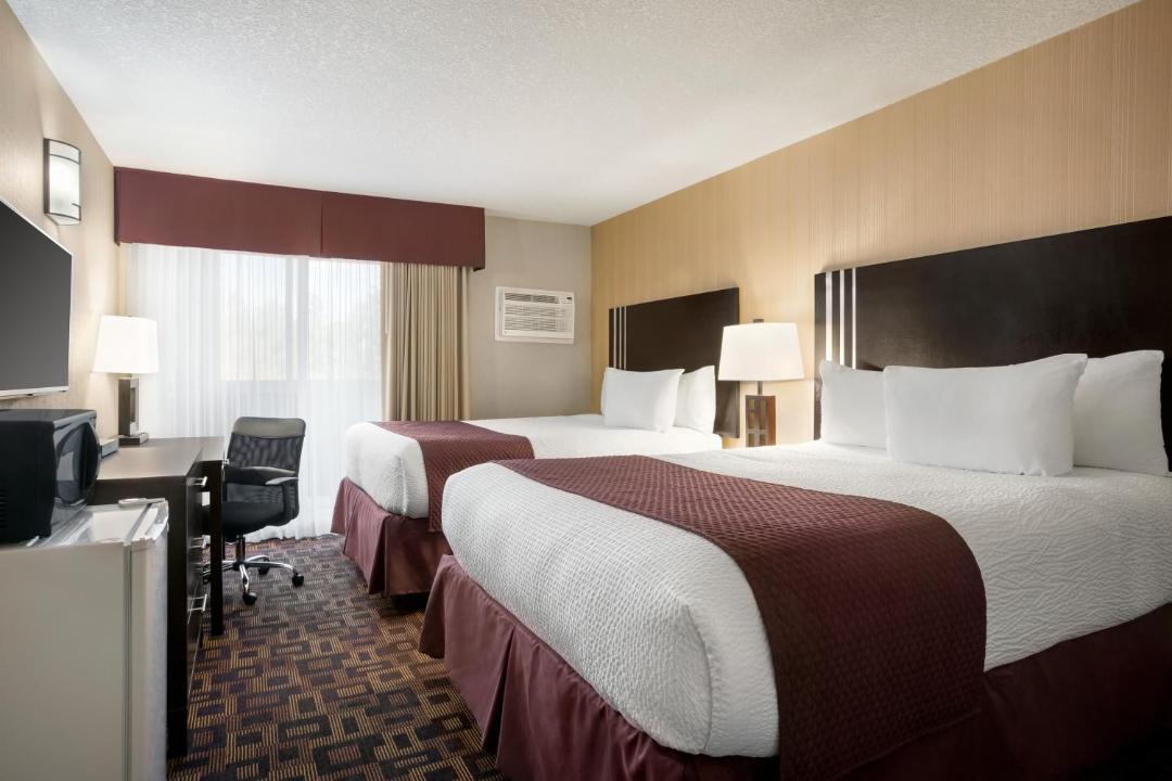 Photo of Bedroom in Sylvan Lake