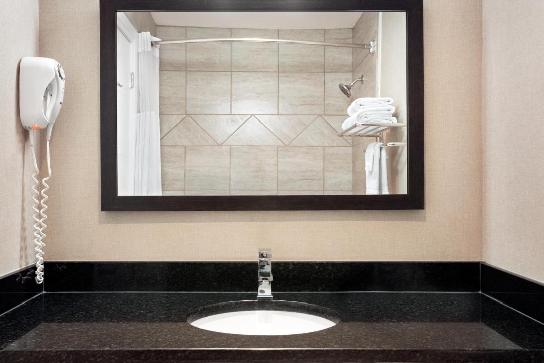 Photo of Bathroom in Sylvan Lake
