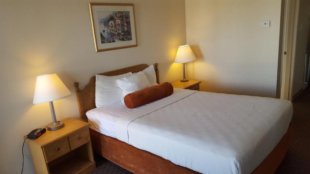 Photo of Bedroom in South Lethbridge