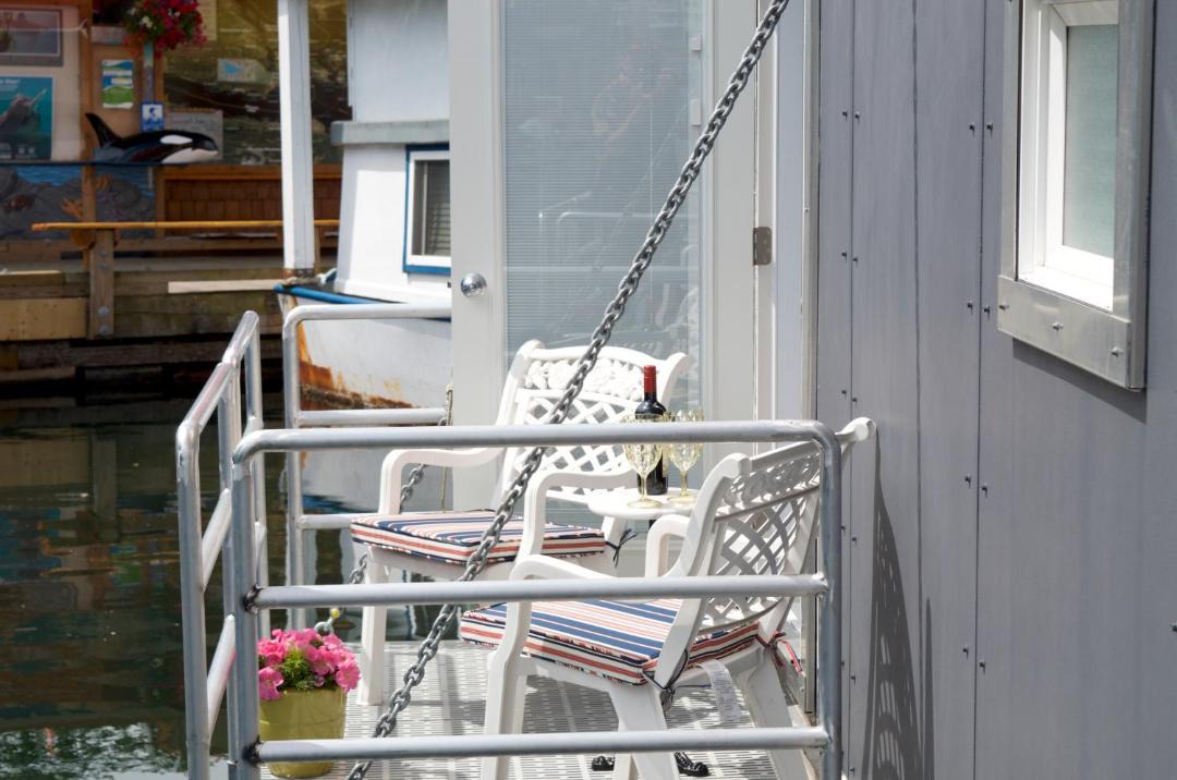 Photo of Patio Balcony in Inner Harbour