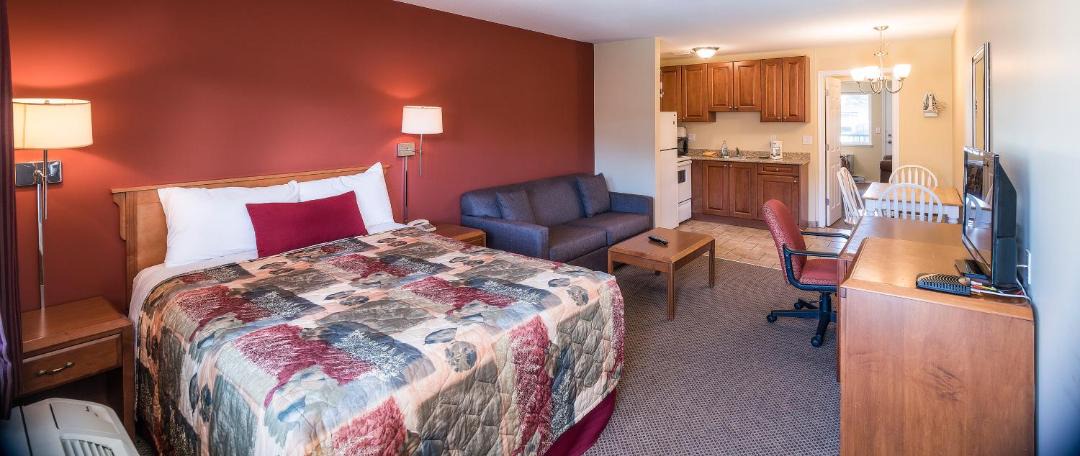 Photo of Bedroom in Okanagan-Similkameen