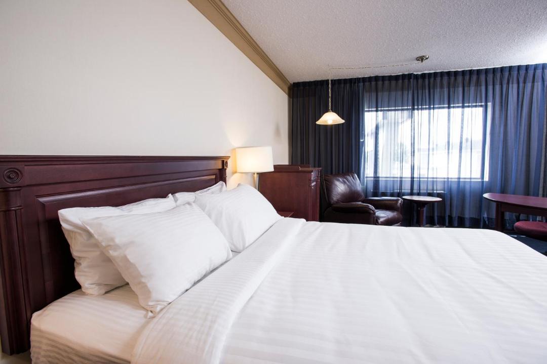 Photo of Bedroom in Rouyn-Noranda