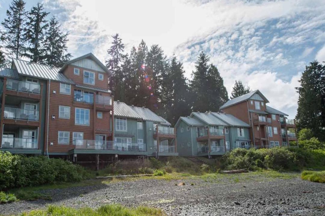Photo of Others in Tofino