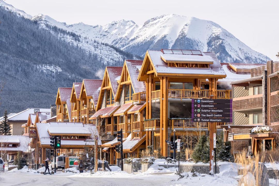 Photo of Others in Banff