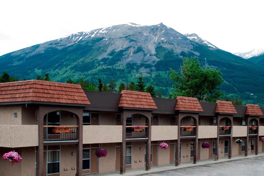 Photo of Others in Jasper