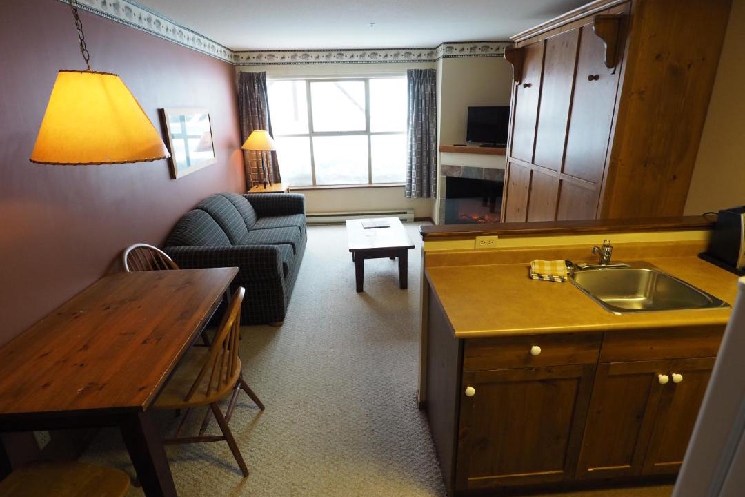 Photo of Livingroom in Okanagan-Similkameen