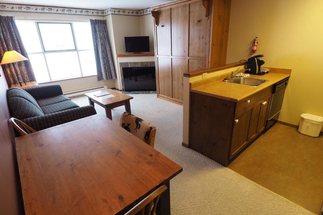 Photo of Livingroom in Okanagan-Similkameen