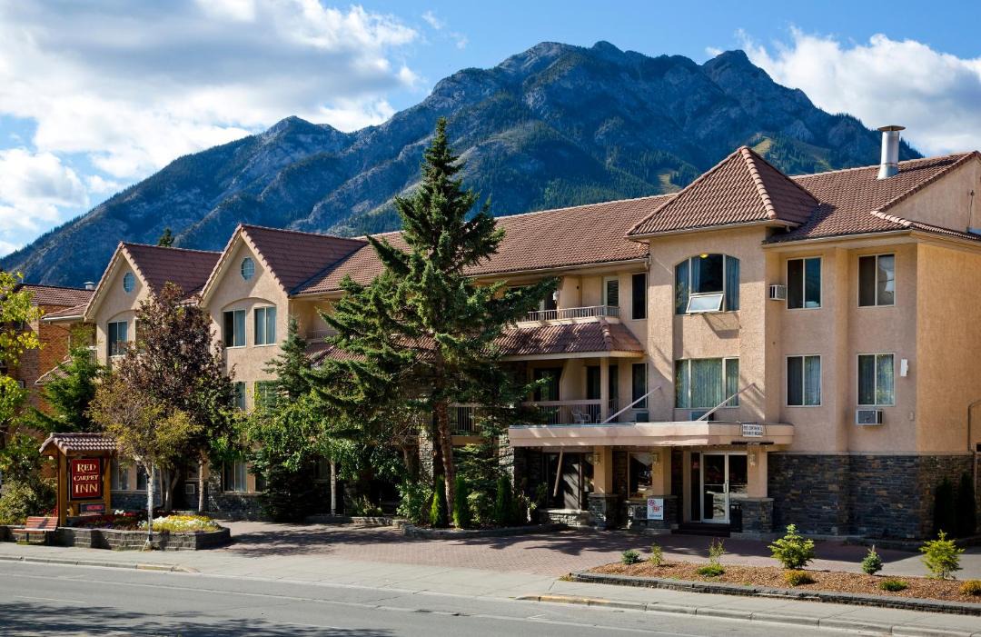 Photo of Others in Banff
