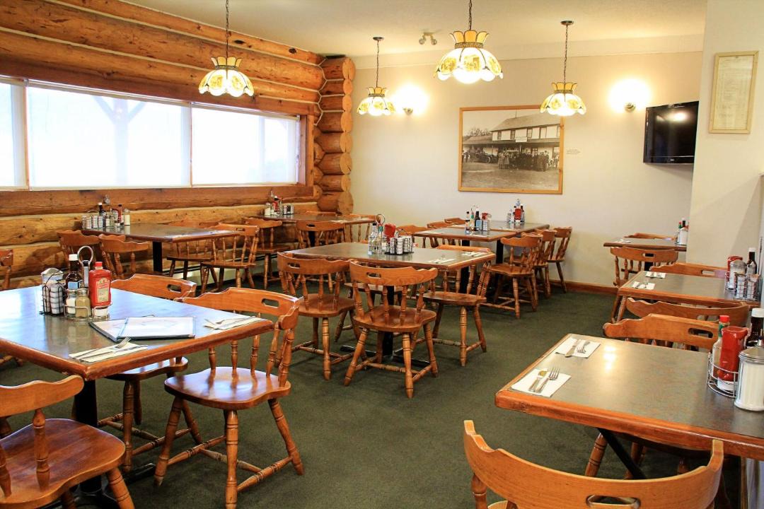 Photo of Livingroom in Clinton