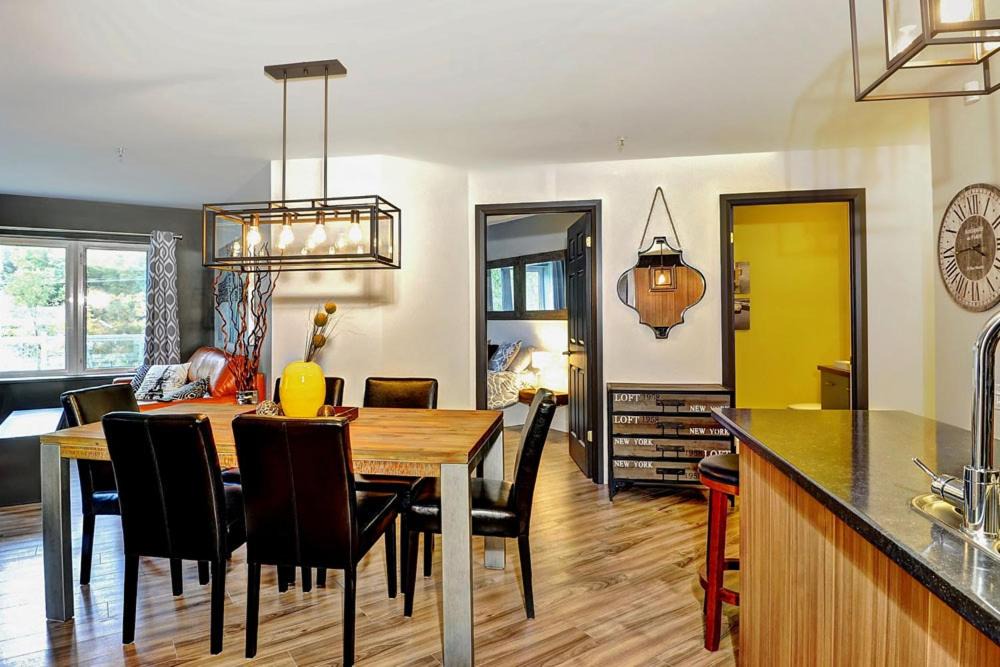 Photo of Livingroom in Stoneham