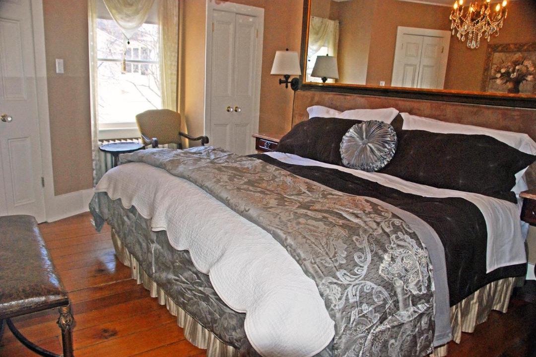 Photo of Bedroom in Old Town Historic District