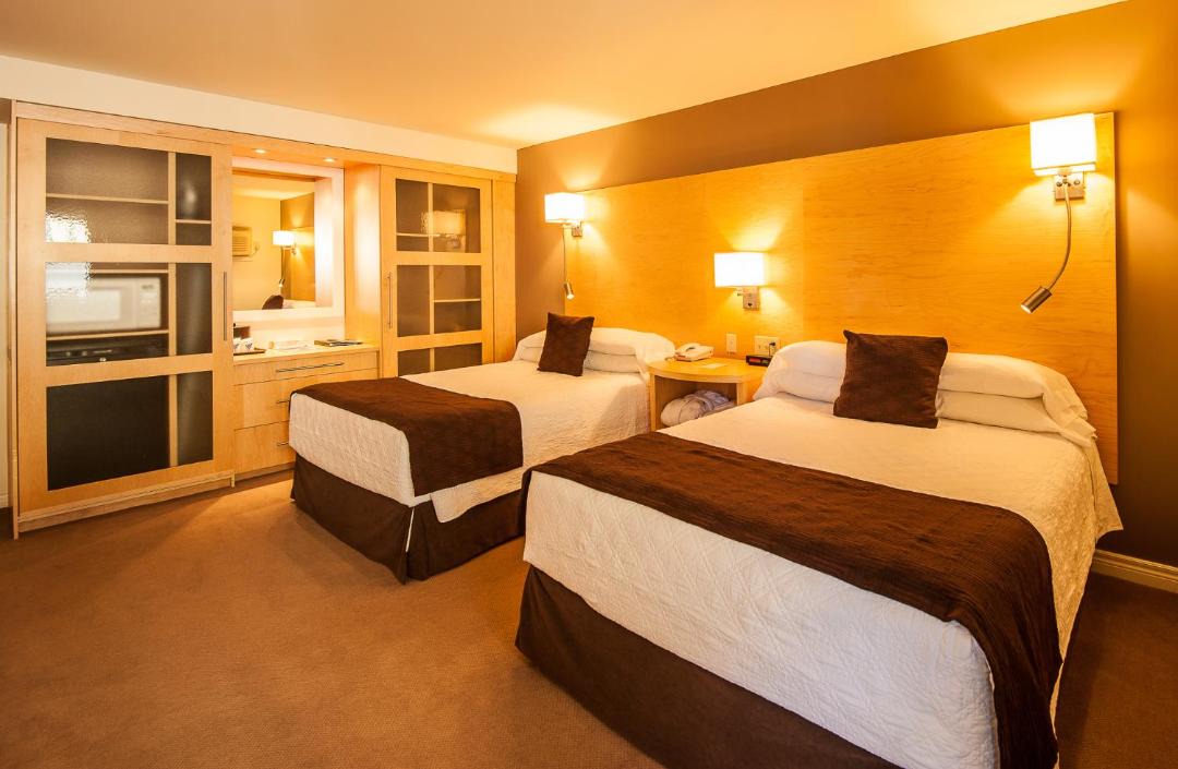 Photo of Bedroom in Queens Square