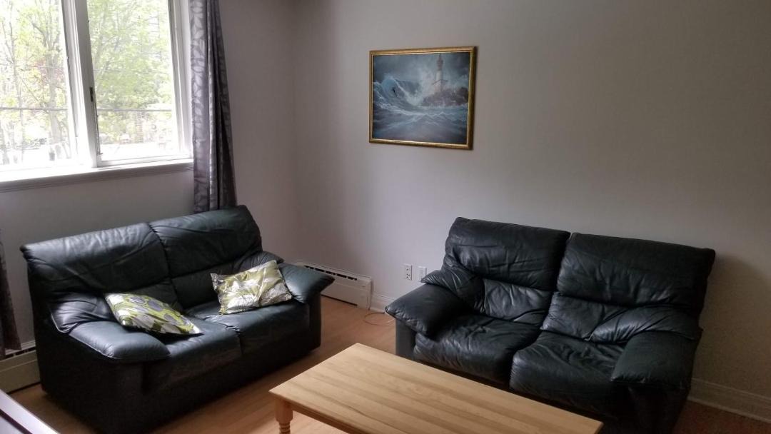Photo of Livingroom in La Cite-Limoilou