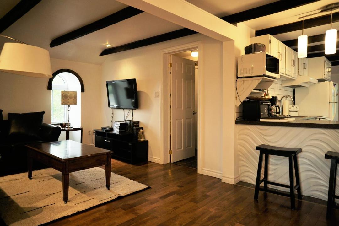 Photo of Livingroom in Sutton
