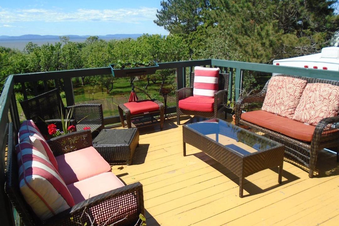 Photo of Patio Balcony in Notre-Dame-du-Portage