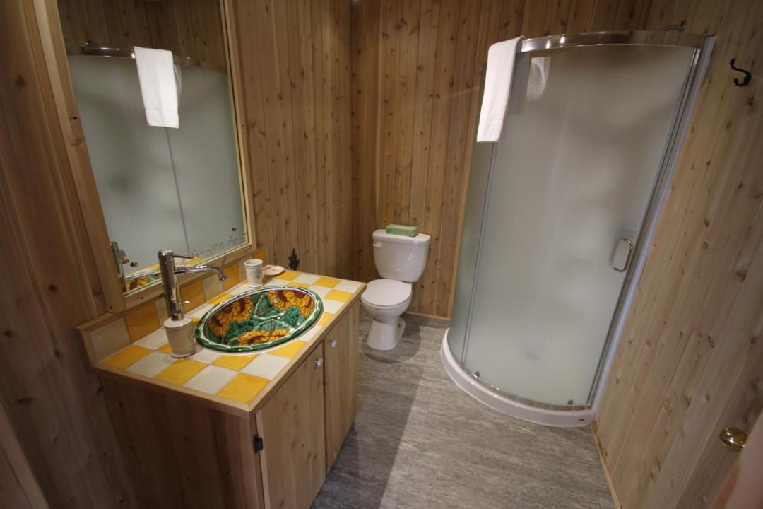 Photo of Bathroom in Tadoussac