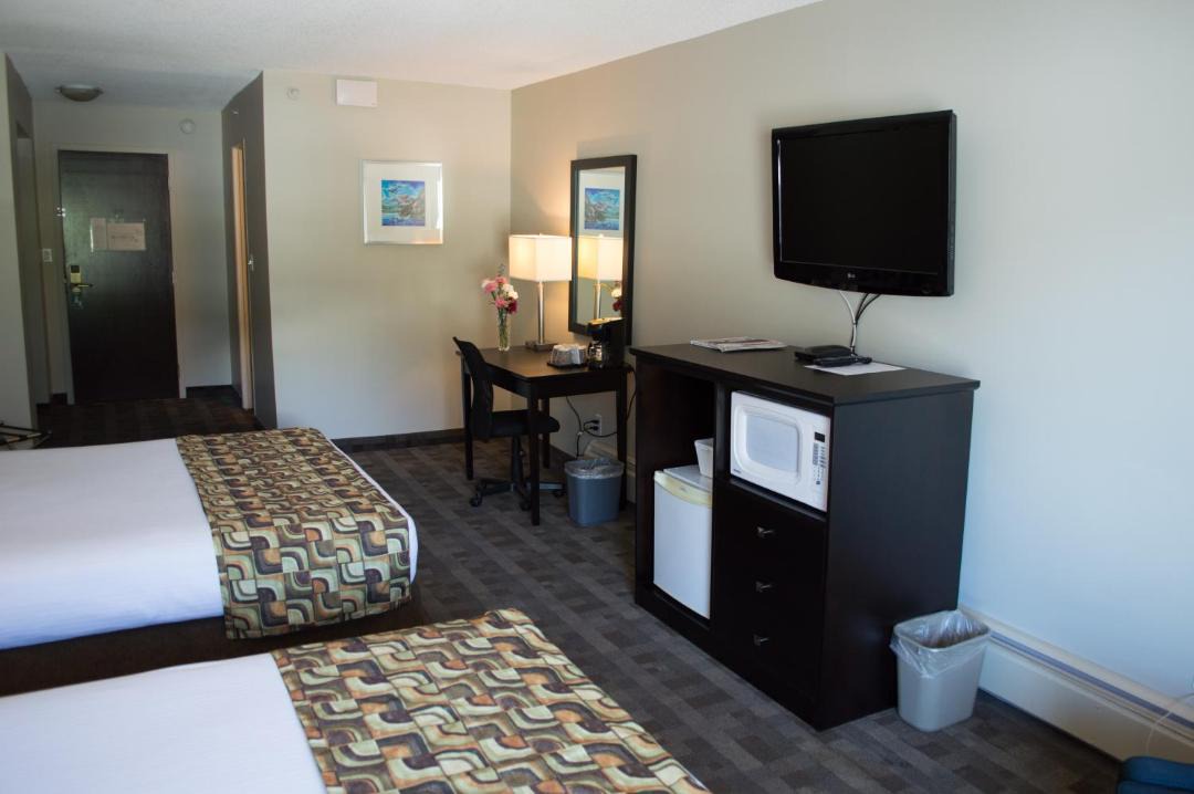 Photo of Bedroom in Garibaldi Highlands