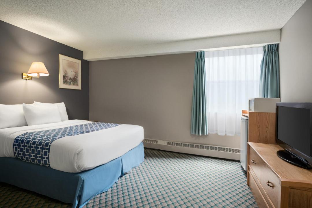 Photo of Bedroom in Leduc