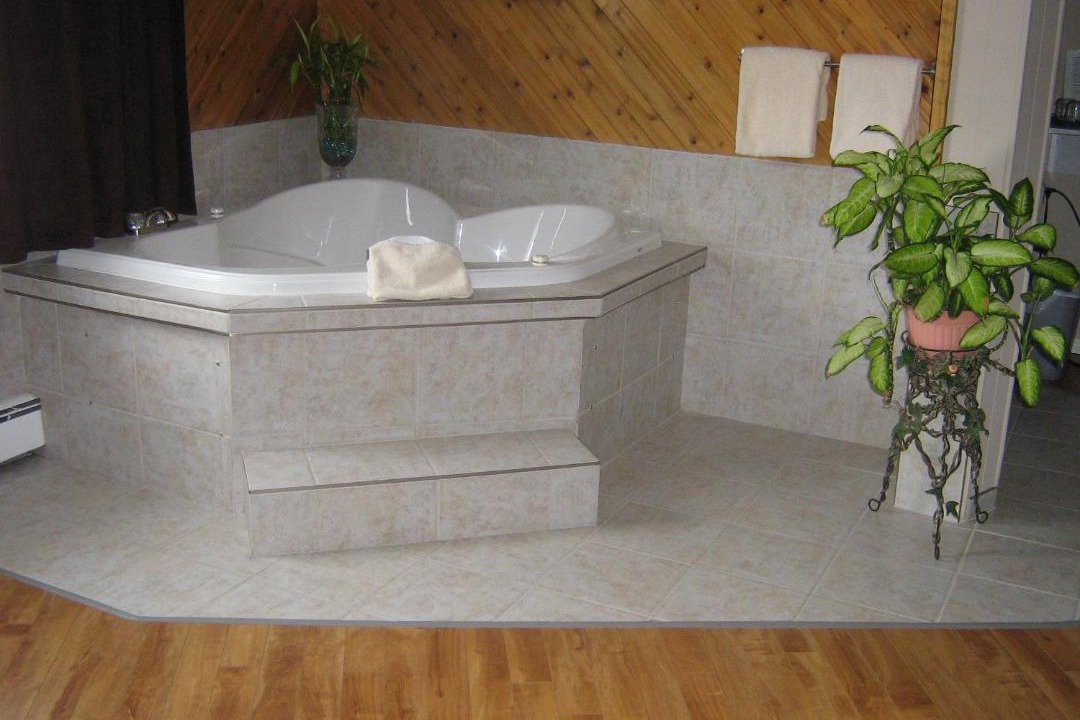 Photo of Bathroom in Pincher Creek