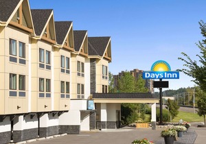 Days Inn by Wyndham Calgary Northwest