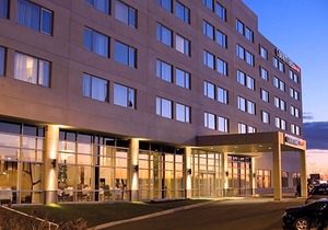 Courtyard by Marriott Montreal Airport