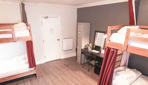 6 Bed Mixed Dorm