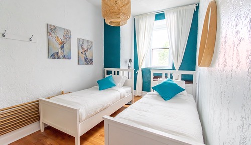 Twin Room, Shared Bathroom