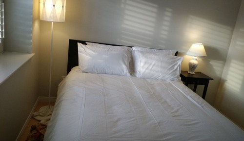 Deluxe Room, Shared Bathroom
