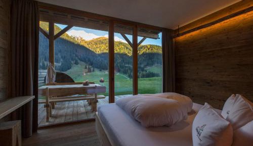 One-Bedroom Chalet