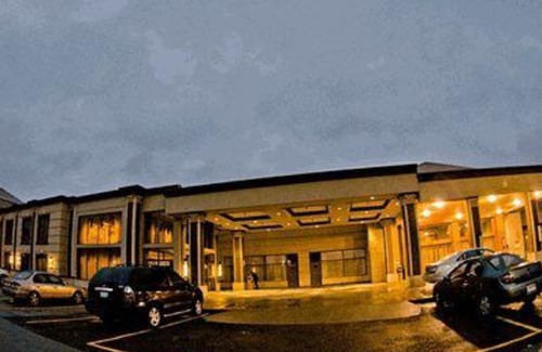 Mount Pleasant Hotel | Woodbine Hotel & Suites