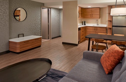 Ville-Marie Hotel | Fairfield by Marriott Montreal Downtown