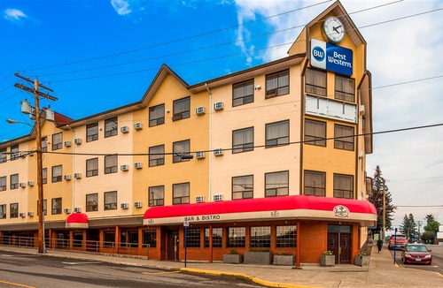 Quesnel Hotel | Tower Inn and Suites