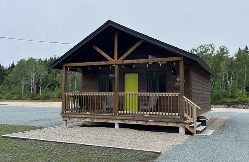 Sandringham Cabin | Adaline's Cottage at Sandringham