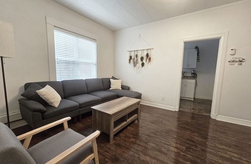 Moose Jaw Apartment | Best Airbnb in MJ Sleeps 2 Parking Coffee