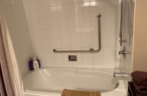 Whistler Cay Heights Condo | Recently updated condo offering spacious living, free parking, pool and hot tub