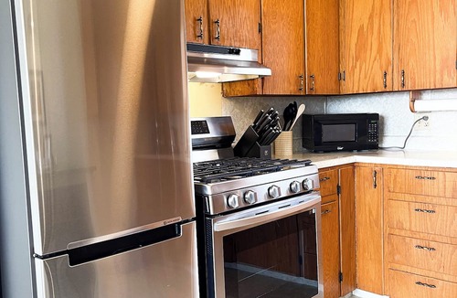 Naufrage Apartment | Waterview 10 min to Greenwich Park bikes, close to trails 5 min to spa & golf!