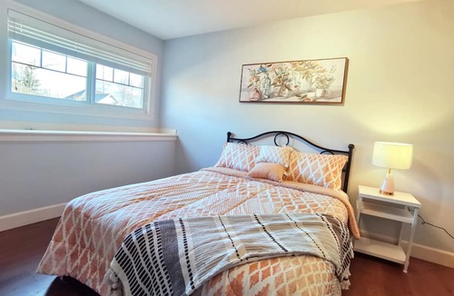 Yorkson House | Luxurious house in willoughby center
