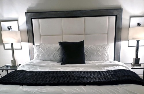 Dundarave Bed & Breakfast | Suite Smart West Van
