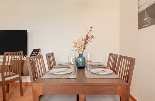 Livorno Apartment | Apartment 'Cozy Retreat In Coastal Livorno' with Wi-Fi